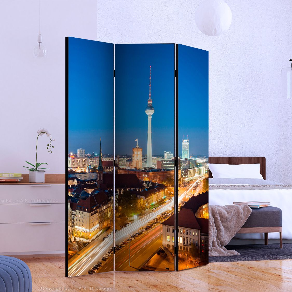 Folding screen with a picture of a city of seattle illuminated at night