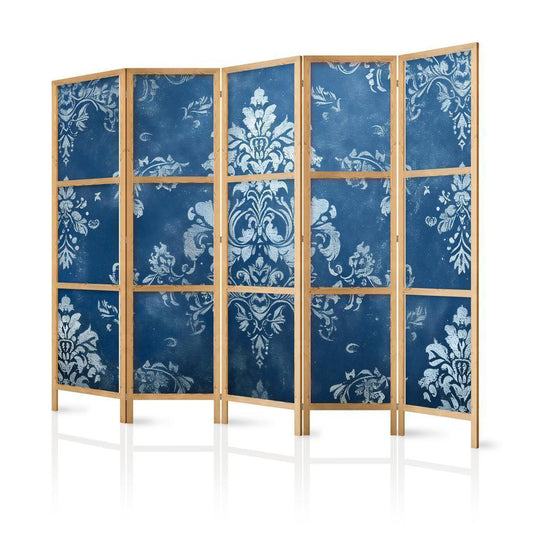 Japanese Room Divider - Retro Ornament - Decorative Motif in Worn Blues