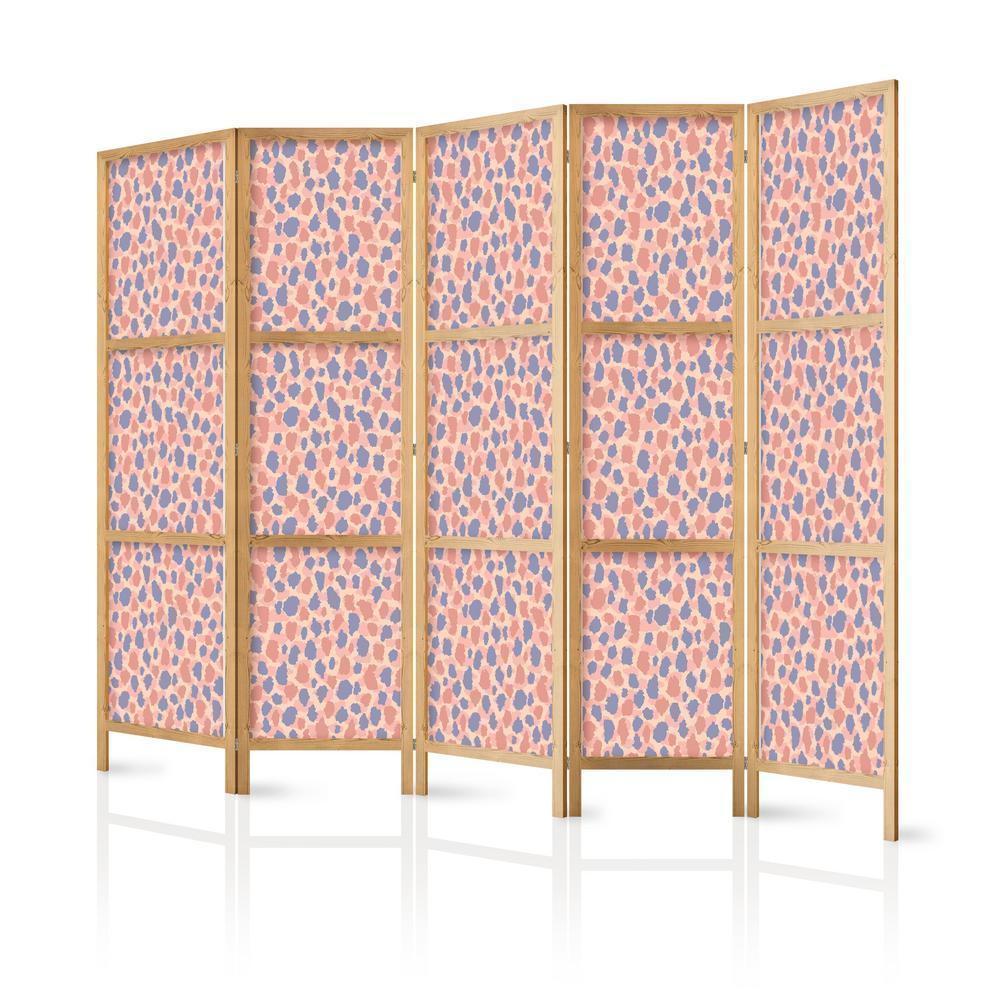 Japanese Room Divider - Giraffe Pattern - Colorful Animal Pattern in Blue-Pink Spots