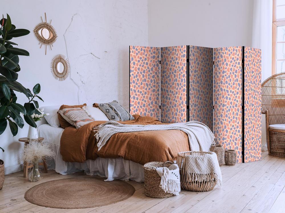 Room Divider - Giraffe Pattern - Colorful Animal Pattern in Blue-Pink Spots- A 5 Panel Folding Screen For Living rooms, bedrooms or home office, decorative folding screen made with wood and canvas